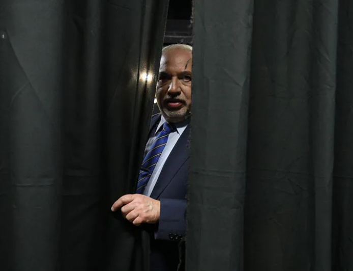 Семья Либермана и хозяева в Кремле